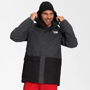 The North Face Men's Clement Triclimate Jacket, Black Size XL New w/Tag